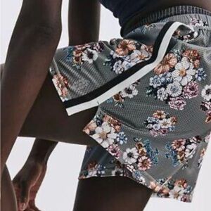 Free People Movement Vuori Women’s High Rise Mesh Shorts Granny Floral Gym Small